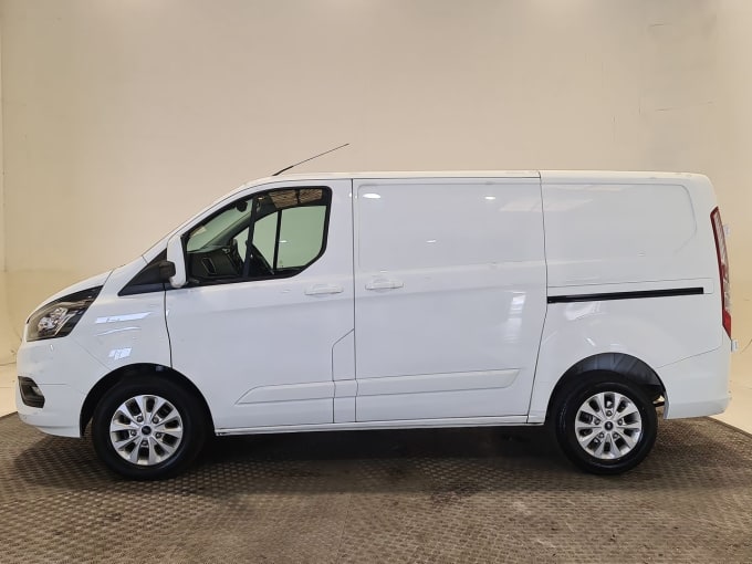 2025 Ford Transit Custom