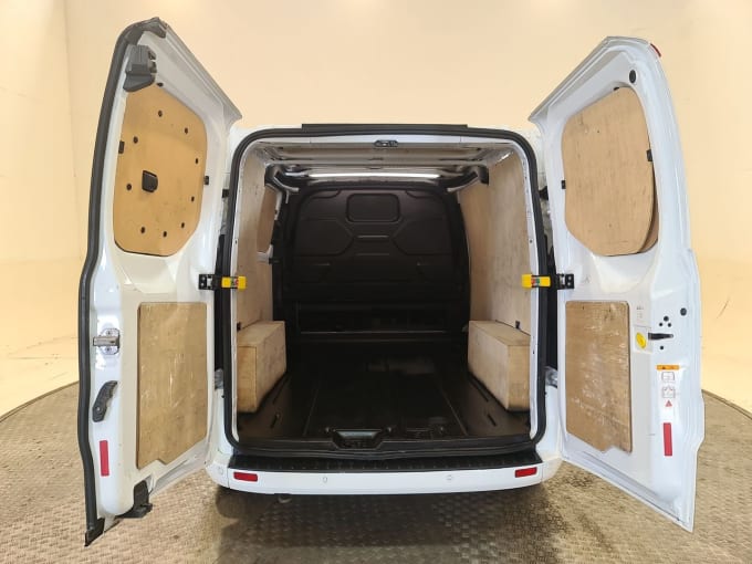 2025 Ford Transit Custom
