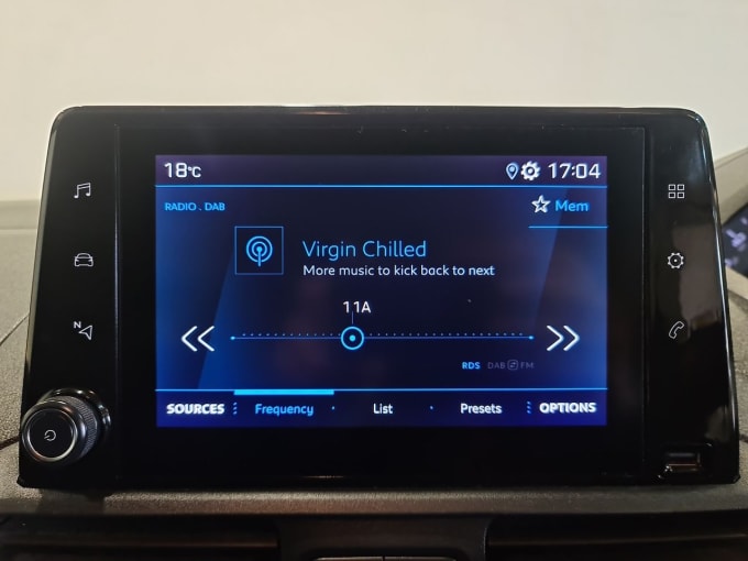 2025 Peugeot Partner