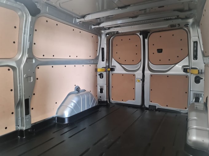 2025 Ford Transit Custom
