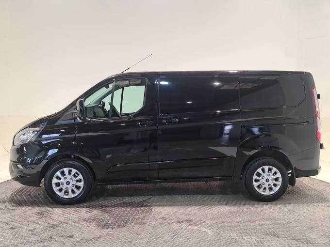 2025 Ford Transit Custom