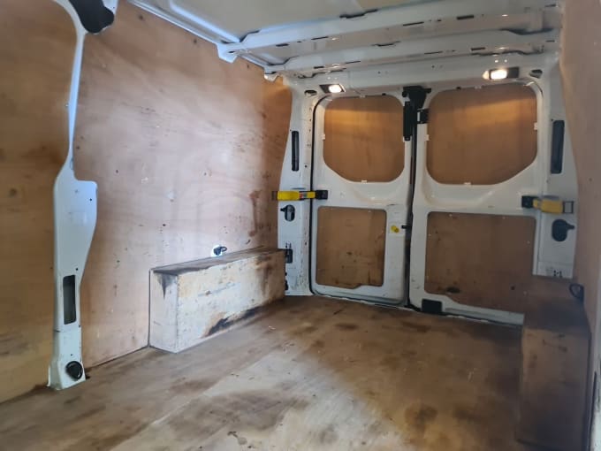 2025 Ford Transit Custom
