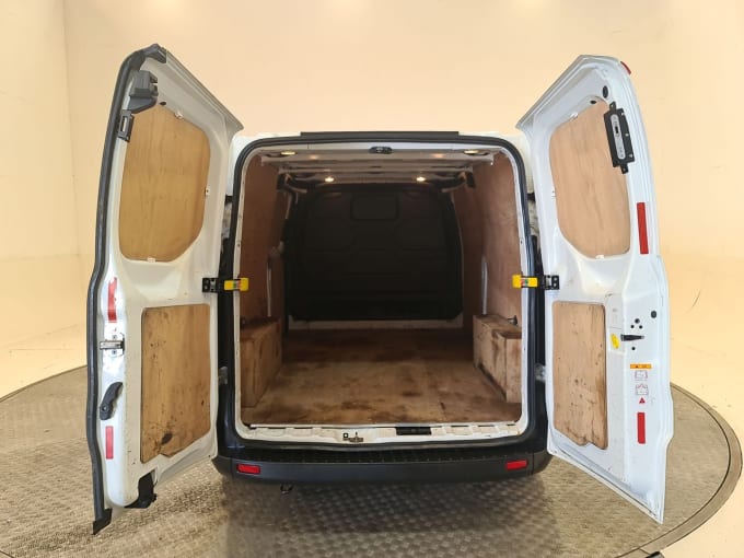 2025 Ford Transit Custom