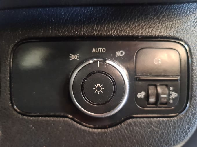 2025 Mercedes-benz Sprinter