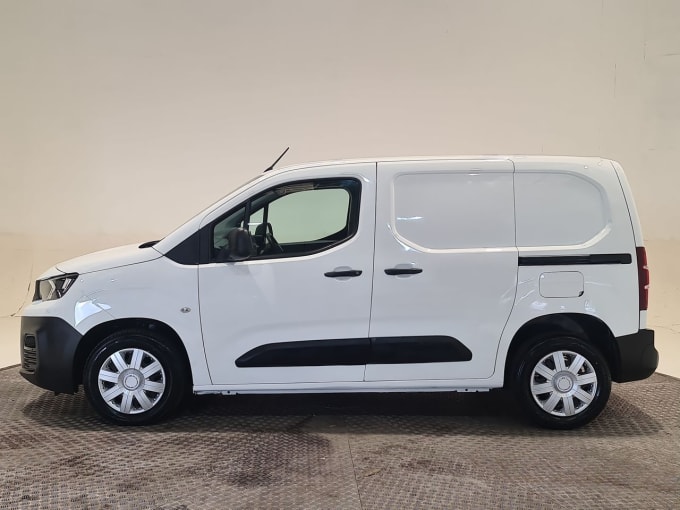 2020 Peugeot Partner