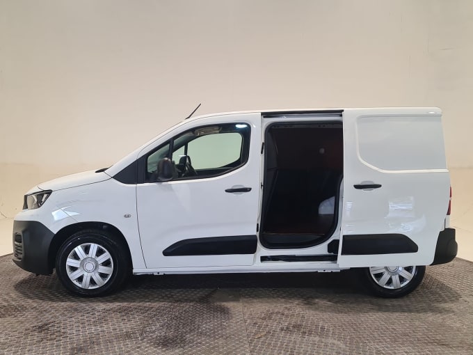 2020 Peugeot Partner