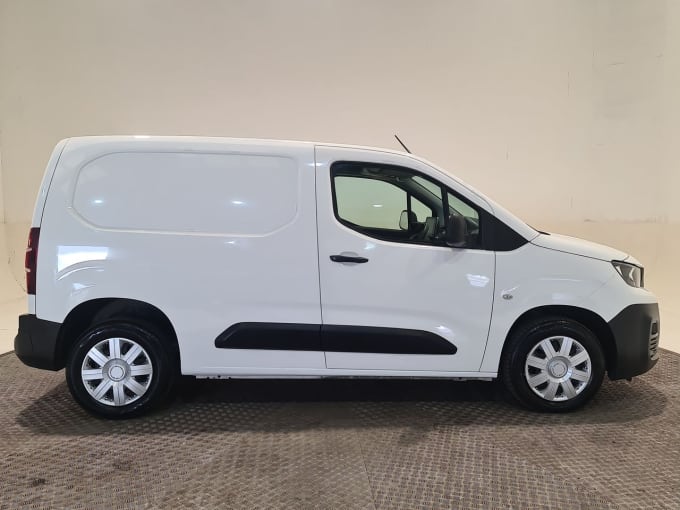 2020 Peugeot Partner