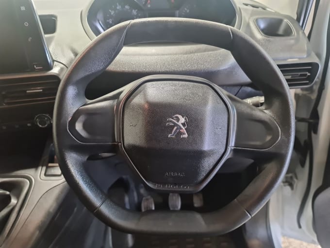 2020 Peugeot Partner