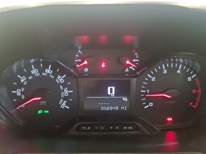 2020 Peugeot Partner