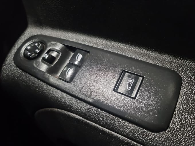 2020 Peugeot Partner