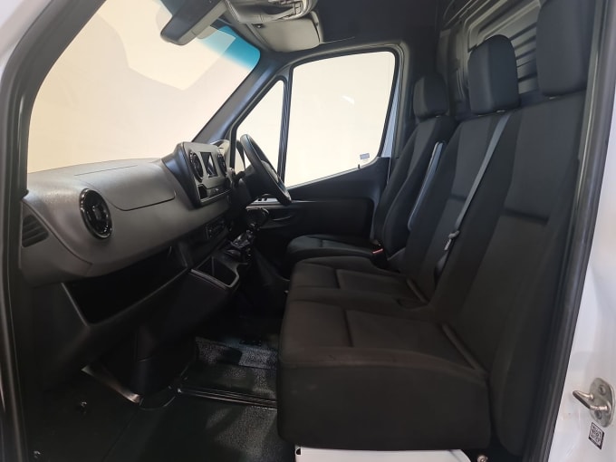 2025 Mercedes-benz Sprinter