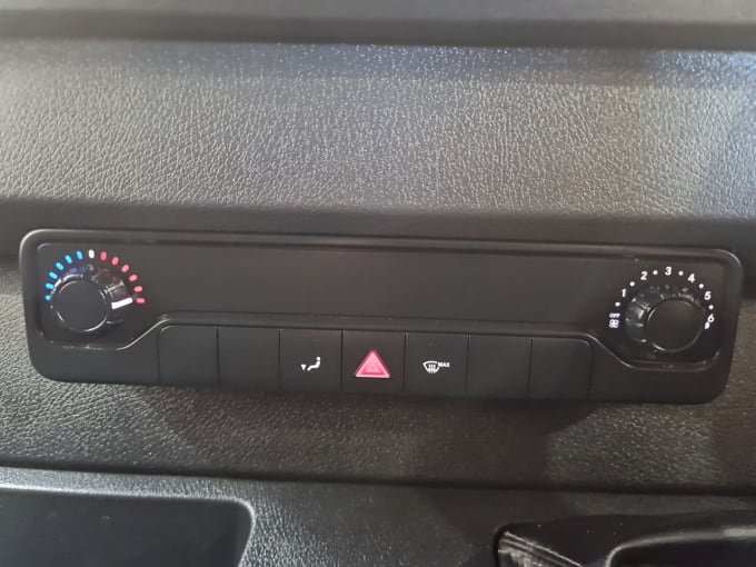 2025 Mercedes-benz Sprinter