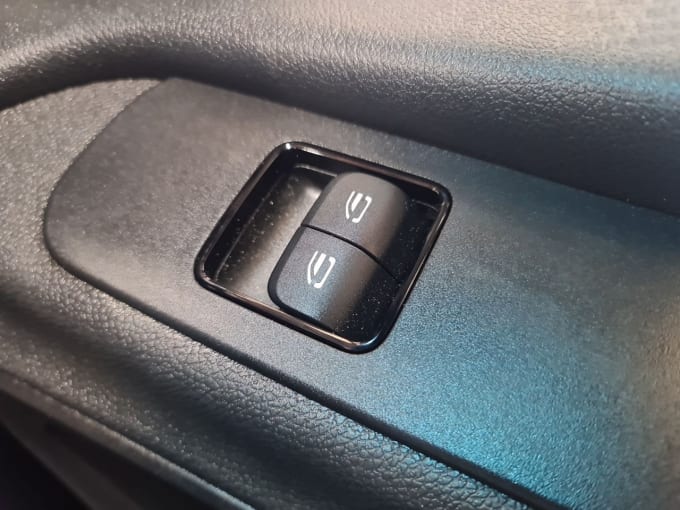 2025 Mercedes-benz Sprinter