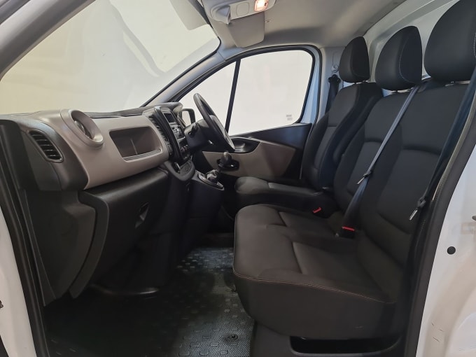 2025 Renault Trafic