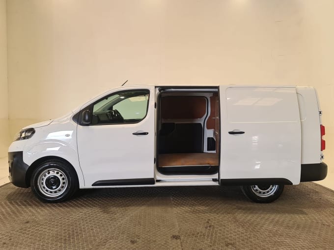2025 Vauxhall Vivaro