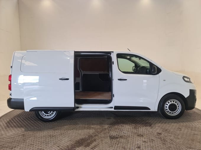 2025 Vauxhall Vivaro