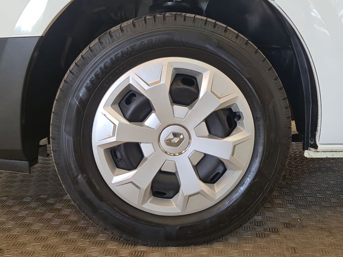 2025 Renault Trafic
