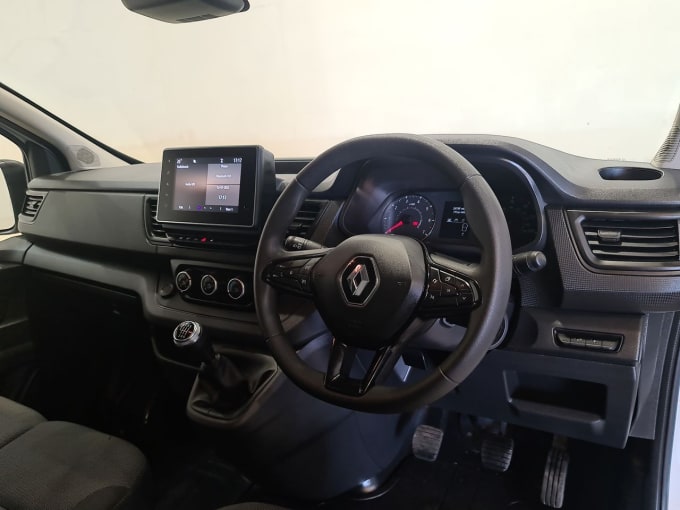 2025 Renault Trafic