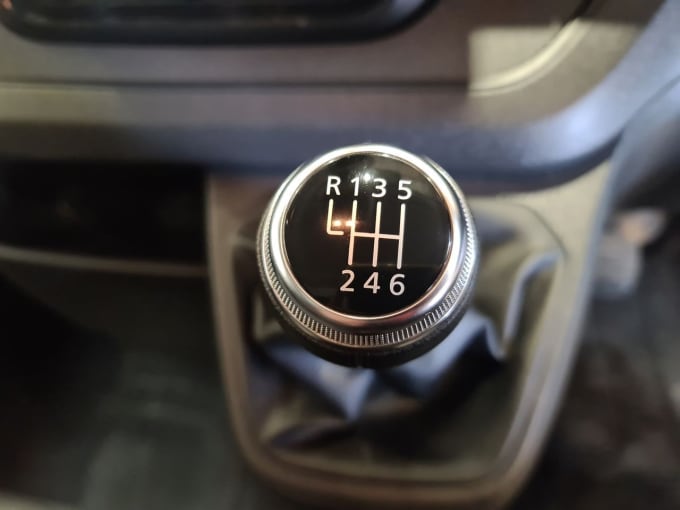 2025 Renault Trafic