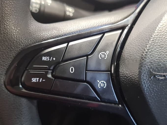 2025 Renault Trafic