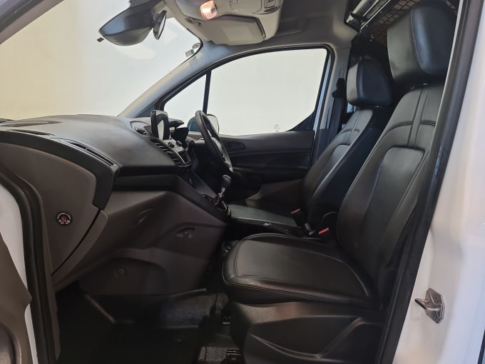 2025 Ford Transit Connect