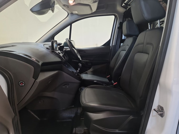 2025 Ford Transit Connect