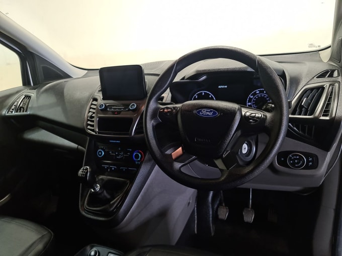 2025 Ford Transit Connect