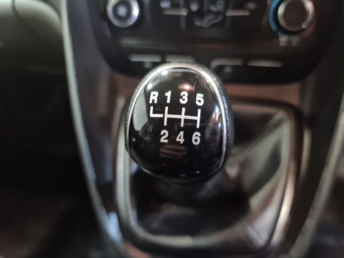 2025 Ford Transit Connect