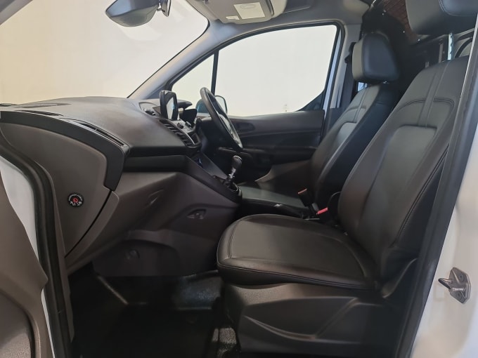 2025 Ford Transit Connect