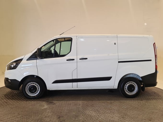 2025 Ford Transit Custom