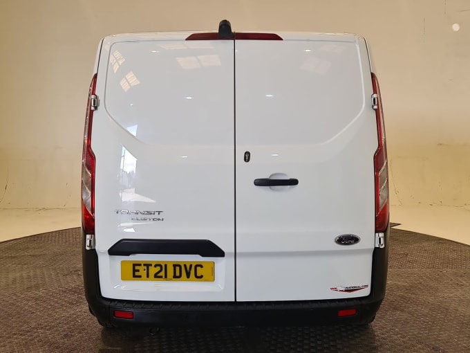 2025 Ford Transit Custom