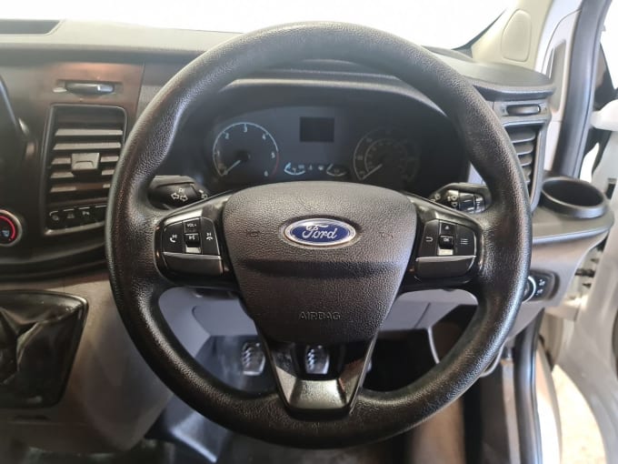 2025 Ford Transit Custom
