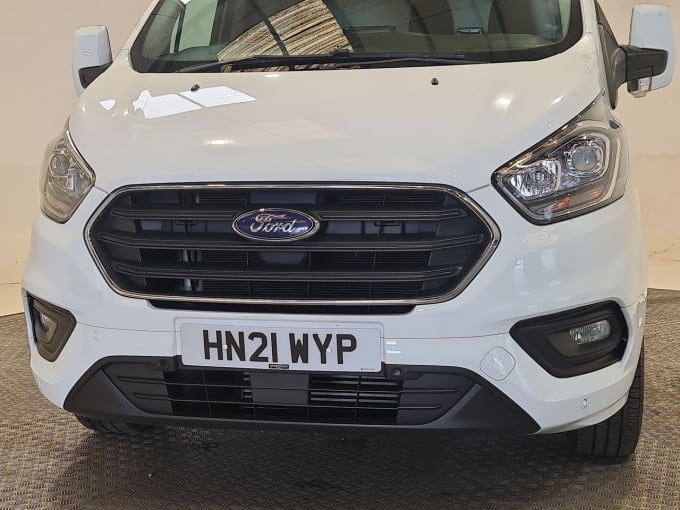 2025 Ford Transit Custom