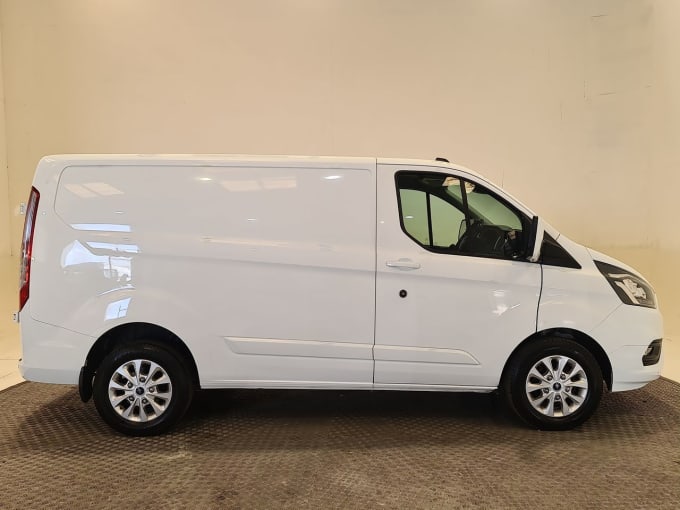 2025 Ford Transit Custom