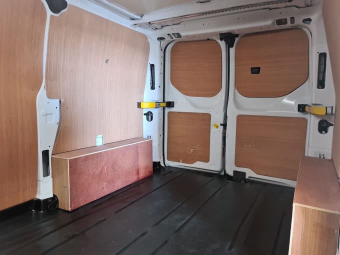 2025 Ford Transit Custom