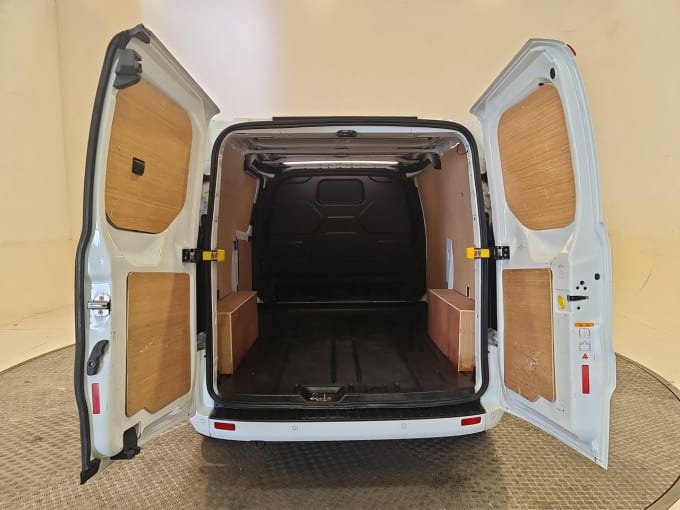 2025 Ford Transit Custom