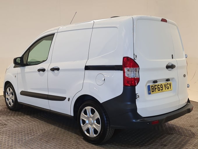 2025 Ford Transit Courier