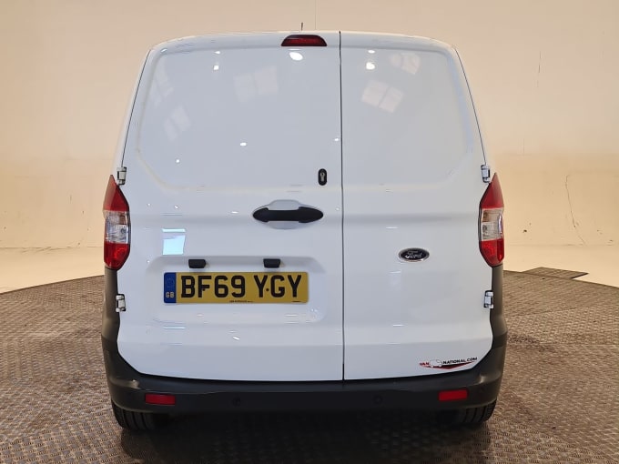 2025 Ford Transit Courier