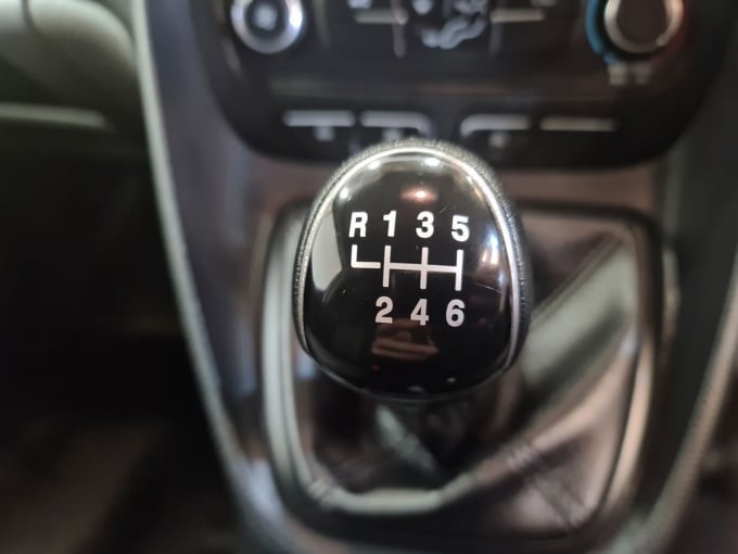 2025 Ford Transit Connect