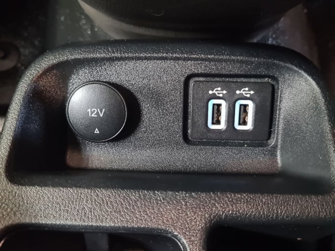 2025 Ford Transit Connect