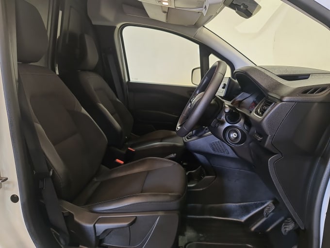 2025 Renault Kangoo