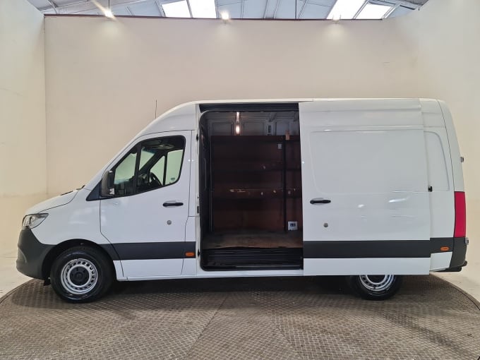 2025 Mercedes-benz Sprinter