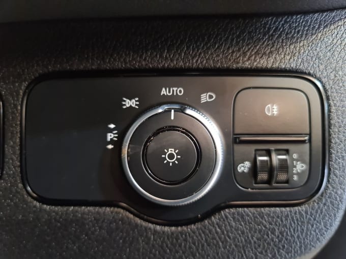 2025 Mercedes-benz Sprinter