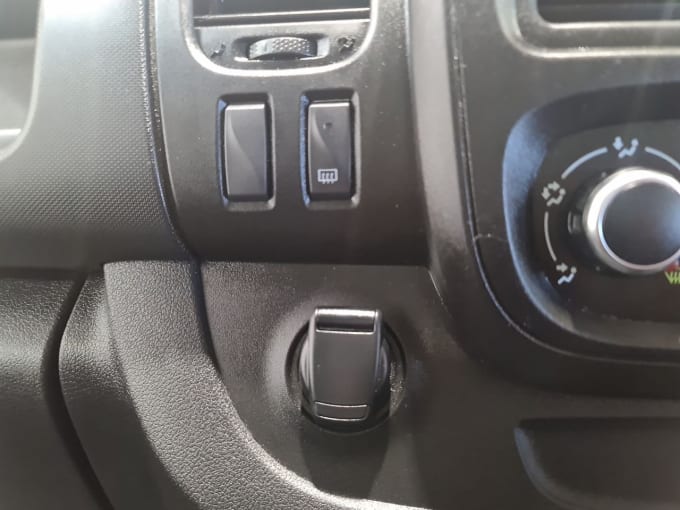 2025 Renault Trafic