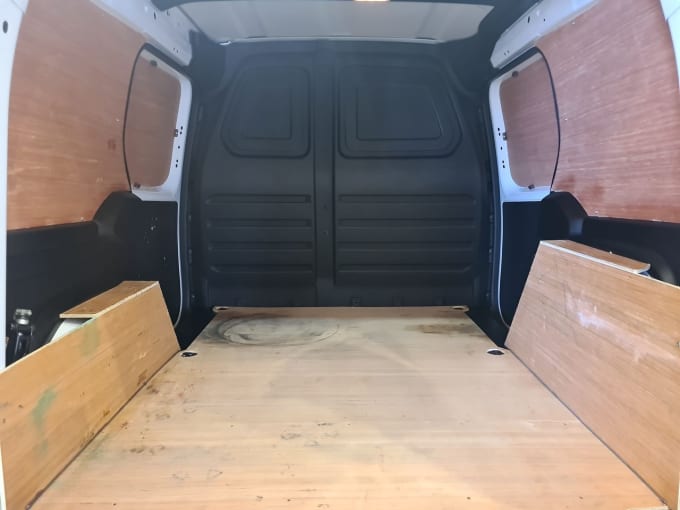 2025 Renault Kangoo