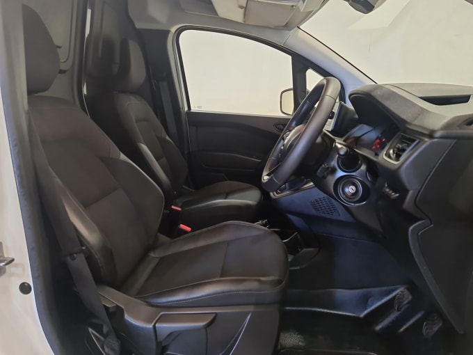2025 Renault Kangoo
