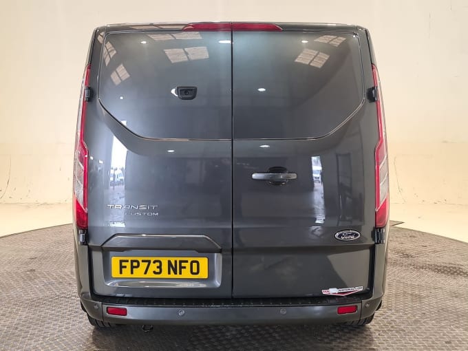 2025 Ford Transit Custom