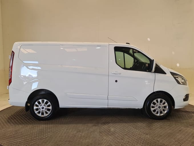 2025 Ford Transit Custom