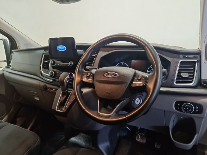 2025 Ford Transit Custom