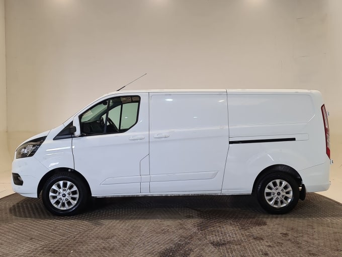 2025 Ford Transit Custom